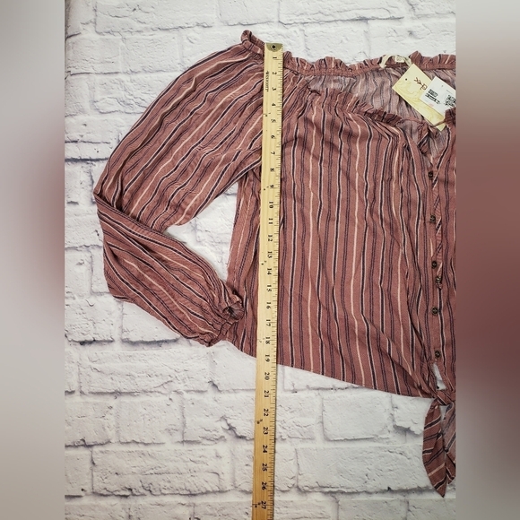 NEW Rewind Jr's Size XXL Pink Navy Stripe Blouse - Picture 4 of 5